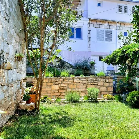 Neno Апартаменты Корчула