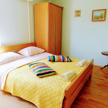 Neno Appartement *